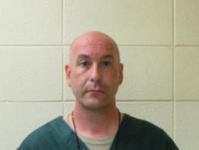 Robb J Szymik a registered Sex Offender of Wisconsin