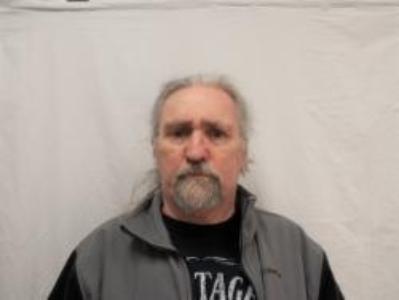 Wayne W Wilcox a registered Sex Offender of Wisconsin