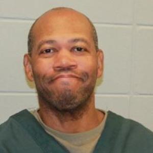 Fayzell Mosley Sr a registered Sex Offender of Wisconsin