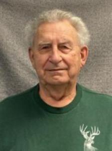 Raymond L Woller a registered Sex Offender of Wisconsin