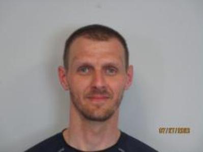 Ryan J Gruenke a registered Sex Offender of Wisconsin