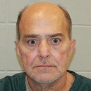 Lee J Stokes a registered Sex Offender of Wisconsin