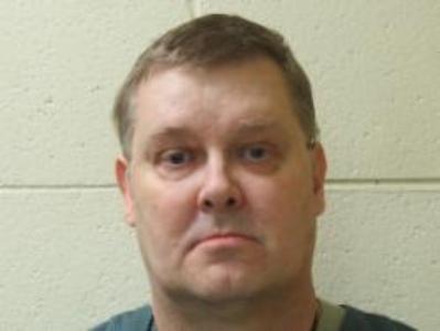 Henry Todd Macdonald a registered Sex Offender of Wisconsin