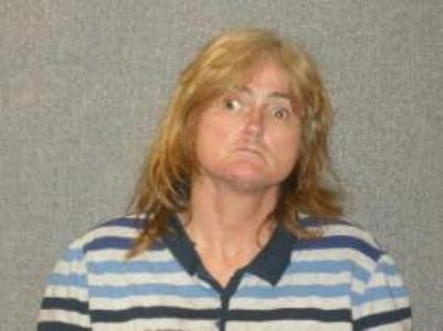 Stephanie E Peterson a registered Offender or Fugitive of Minnesota