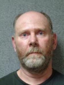 Mark E Graves a registered Sex Offender of Wisconsin