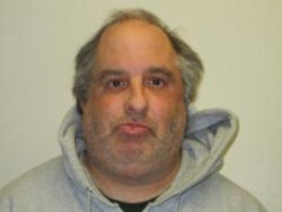 Robert K Zaehring a registered Sex Offender of Wisconsin