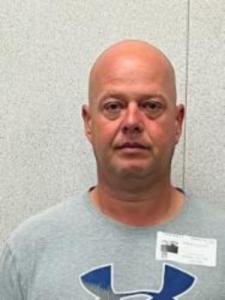 Robert A Guzinski a registered Sex Offender of Wisconsin