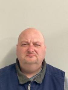 Steven F Rasinskis a registered Sex Offender of Wisconsin