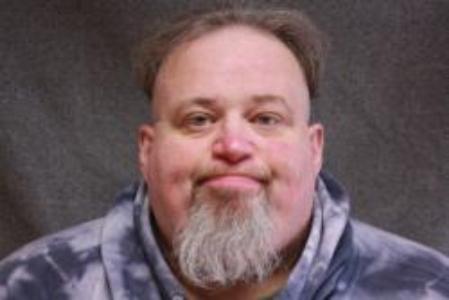 Larry Edward Redmond a registered Sex Offender of Wisconsin