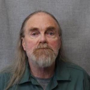 Dennis T Mccullough a registered Sex Offender of Wisconsin