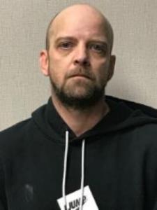 Shane L Howard a registered Sex Offender of Wisconsin