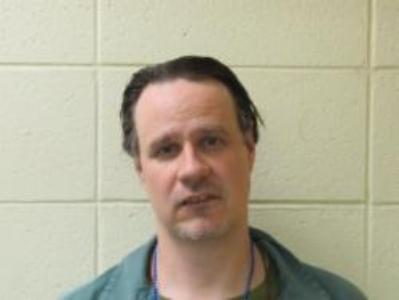 Thomas Solokis a registered Sex Offender of Wisconsin