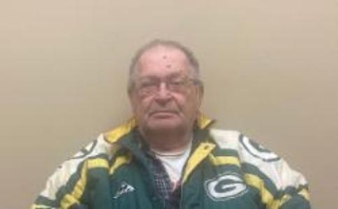 Thomas J Lischka a registered Sex Offender of Wisconsin