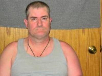 Chad Eric Teubert a registered Sex Offender of Wisconsin