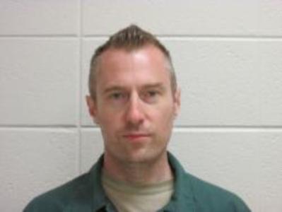 Jason R Guetzlaff a registered Sex Offender of Wisconsin