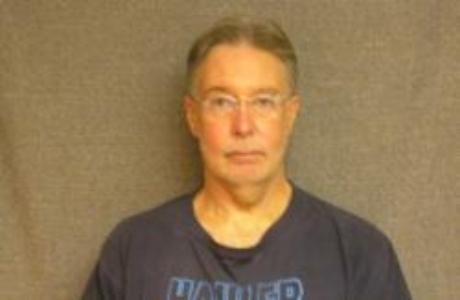 Randy R Noyes a registered  of Wisconsin