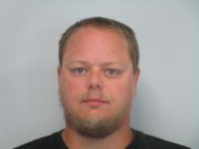 Jonethan Robert Lindle a registered Sex Offender of Wisconsin