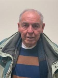 Richard D Loomis a registered  of Wisconsin