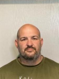 Justin L Kummer a registered Sex Offender of Wisconsin