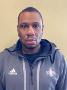Kenyon Antoinio Isom a registered Sex Offender of Wisconsin