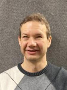 Dale R Loomis a registered  of Wisconsin