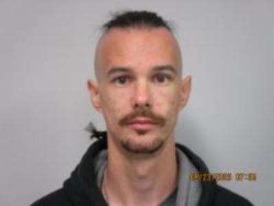 Jerry Ryanevertt Moan a registered Sex Offender of Wisconsin