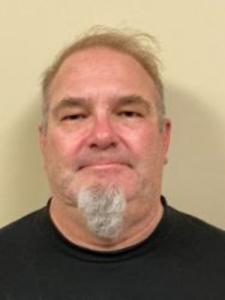 Eric Heuser a registered Sex Offender of Wisconsin