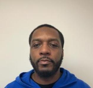 Tavaris Andre Funderburg a registered Sex Offender of Wisconsin
