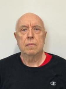 Lynn Retz a registered Sex Offender of Wisconsin