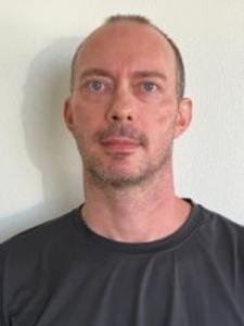 Ryan James Vizer a registered Sex Offender of Wisconsin