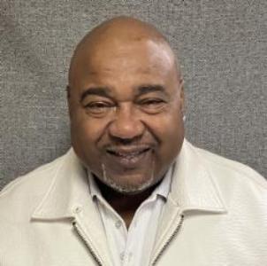 Roosevelt M Williams a registered  of Wisconsin