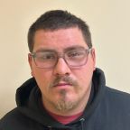 Louis R. Dorval-carson a registered Criminal Offender of New Hampshire