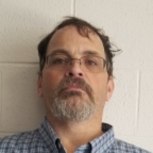 William J. Truesdell a registered Criminal Offender of New Hampshire