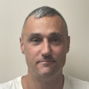 Eric J. Zawadzki a registered Criminal Offender of New Hampshire