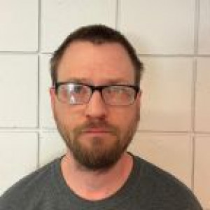 Robert E. Marlowe a registered Criminal Offender of New Hampshire