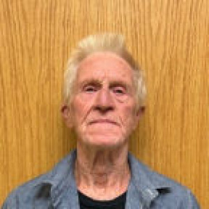 Michael A. Pelton Sr a registered Criminal Offender of New Hampshire