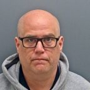 Winkle Erik L. Van a registered Criminal Offender of New Hampshire