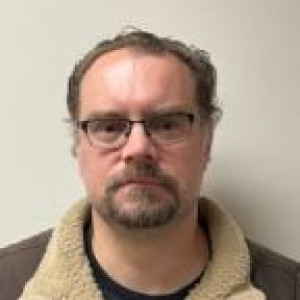 Andrew D. Sirois a registered Criminal Offender of New Hampshire