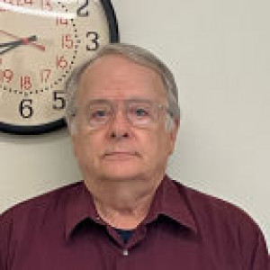 Charles M. Noyes Jr a registered Criminal Offender of New Hampshire