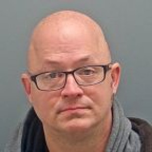 Michael M. Chiasson Jr a registered Criminal Offender of New Hampshire