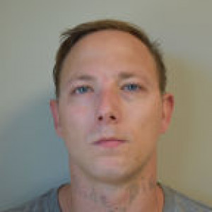 Jayson M. Mooney a registered Criminal Offender of New Hampshire