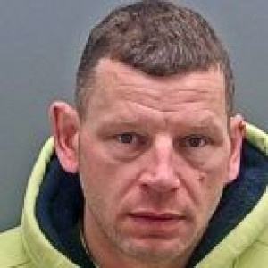 Joseph F. Cavallero Jr a registered Criminal Offender of New Hampshire