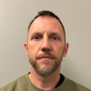 Andrew W. Beezub Jr a registered Criminal Offender of New Hampshire