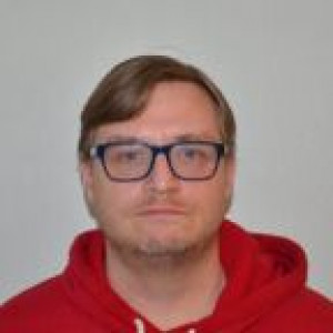 Daniel E. Charlonne Jr a registered Criminal Offender of New Hampshire