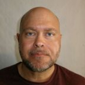 Michael E. Caron a registered Criminal Offender of New Hampshire