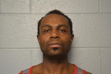 Vincent B Hollins a registered Sex Offender of Rhode Island