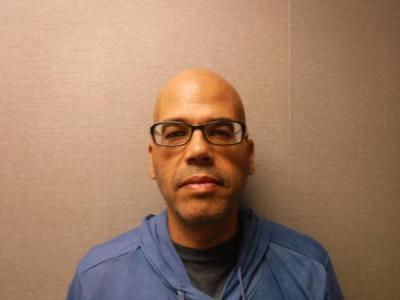 Tony L Roberts a registered Sex Offender of Rhode Island