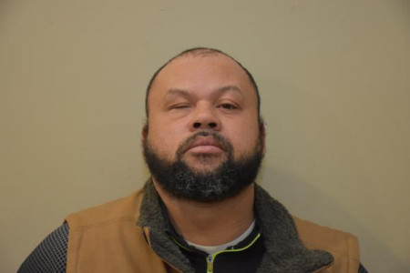 Luis R Cruz a registered  of Massachusetts