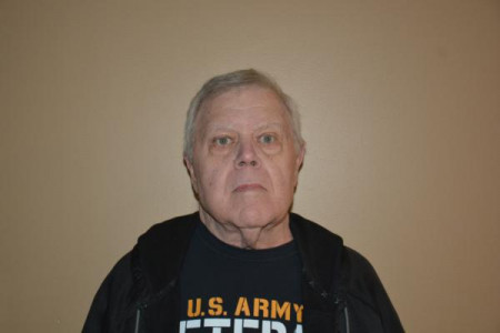 Richard E Roth a registered Sex Offender of Rhode Island