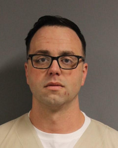 Robert L Chace a registered Sex Offender of Rhode Island